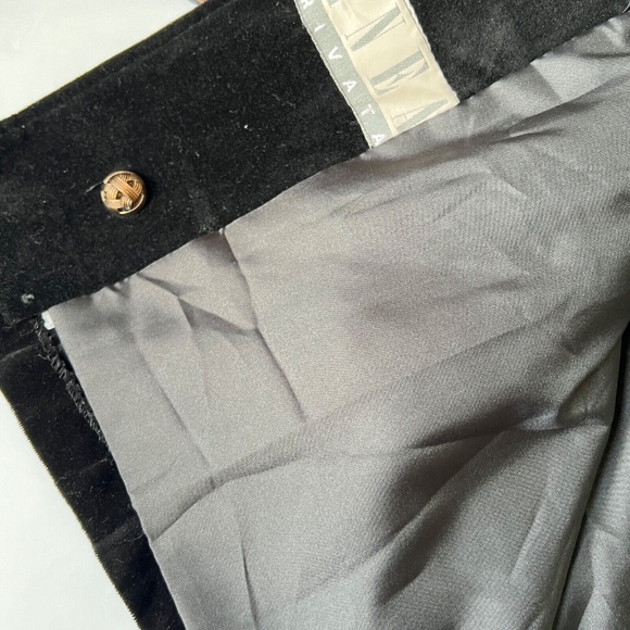 Velvet COAT Vintage Goth Black Knee Length Size 14 Fabric Collar & Cuffs Pockets - Picture 7 of 8